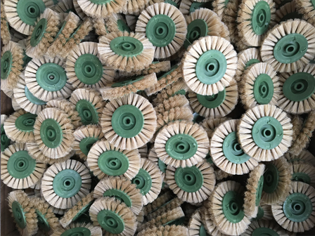 淺談毛刷在工業(yè)生產(chǎn)中的應(yīng)用