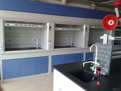 怎樣選購通風柜？選購好的通風柜又要怎樣保養？