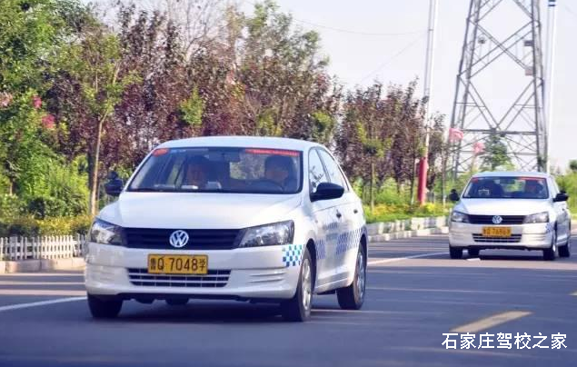 科目三考试如何变更车道 科目三考试如何变更车道