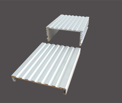 如何鉴别合格电子散热器