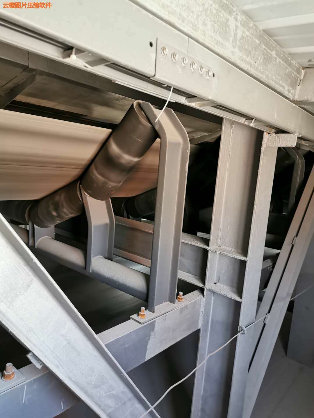 温州万大利项目，带宽2米、带式输送机3条