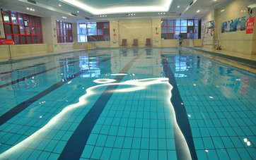 郑州浪鲸游泳池