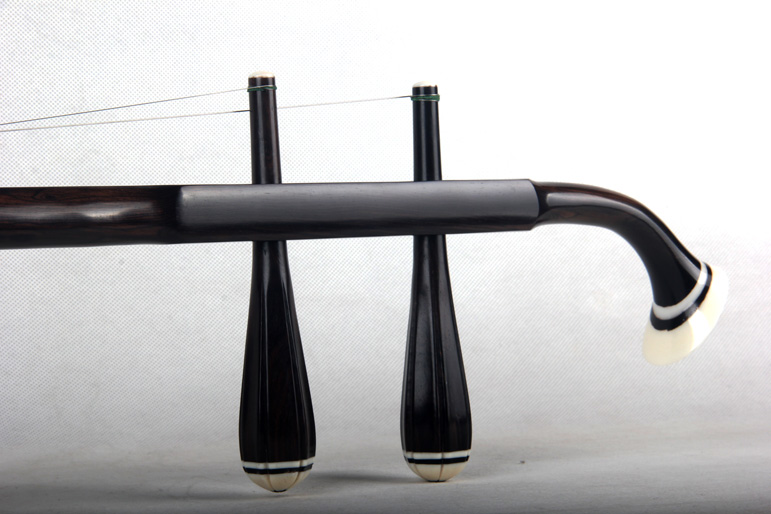 琴弦,松香,琴码,定音哨,千斤线,微调 【产品介绍】:此琴为黑檀二胡