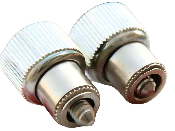 压铆式的面板螺钉 (2)(1).jpg