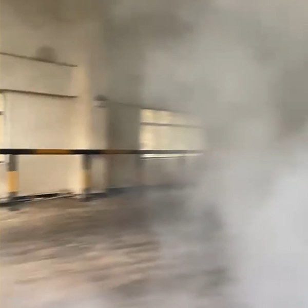 工廠熱煙霧熏殺