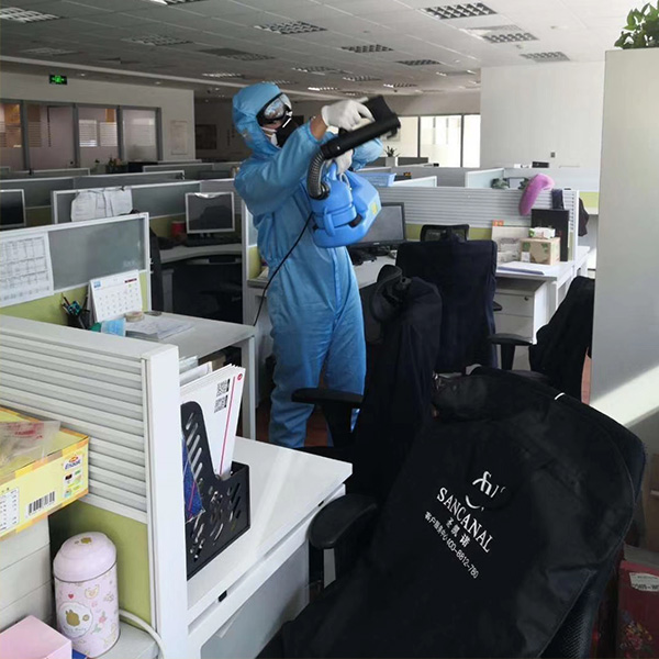 辦公室殺蟲除蟲現(xiàn)場(chǎng)