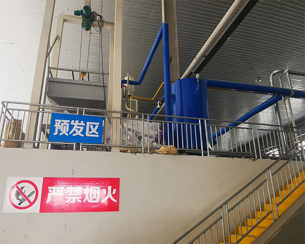 泡沫箱生產(chǎn)預(yù)發(fā)區(qū)設(shè)備