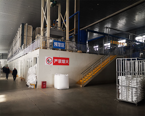 泡沫箱生產(chǎn)車間設(shè)備展示