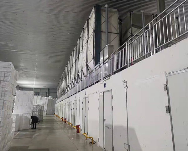 泡沫箱生產(chǎn)車(chē)間側(cè)面圖