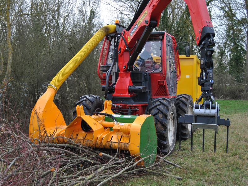 B 200树木粉碎机/biomass mulcher