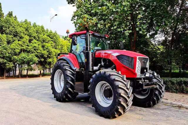 拖拉机降补贴、升国四，重压之下路在何方？