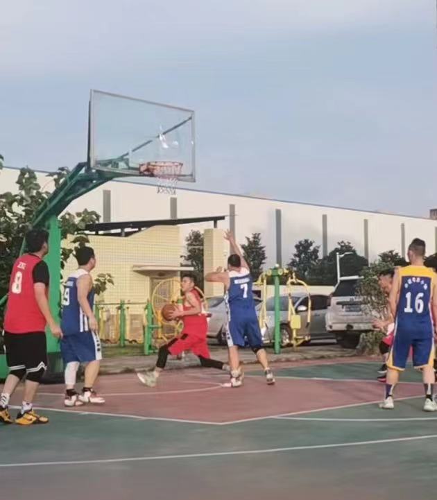 篮球4