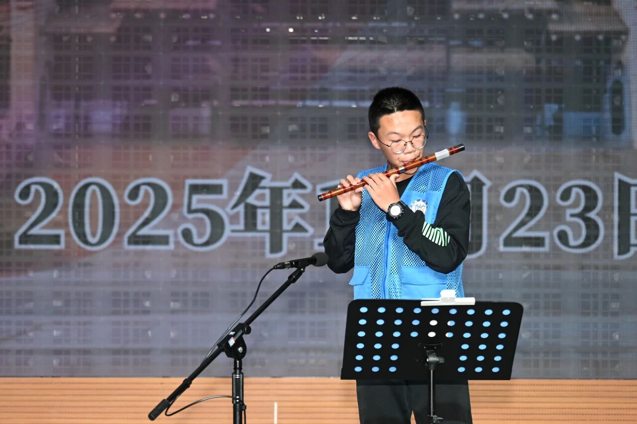 20251128160515_87181.jpg 20251128160515_87181.jpg