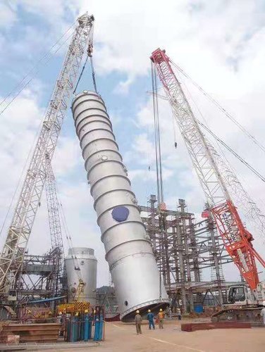 履带吊施工现场