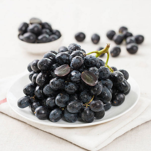 【产地直供】南非 - 无籽黑提(9-10斤/箱)