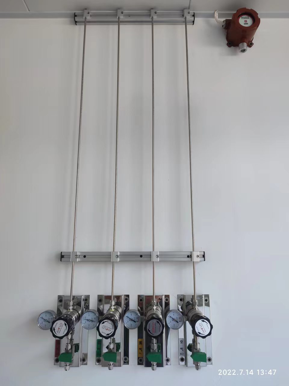 龙岩新罗区生态环境局--气体实验室