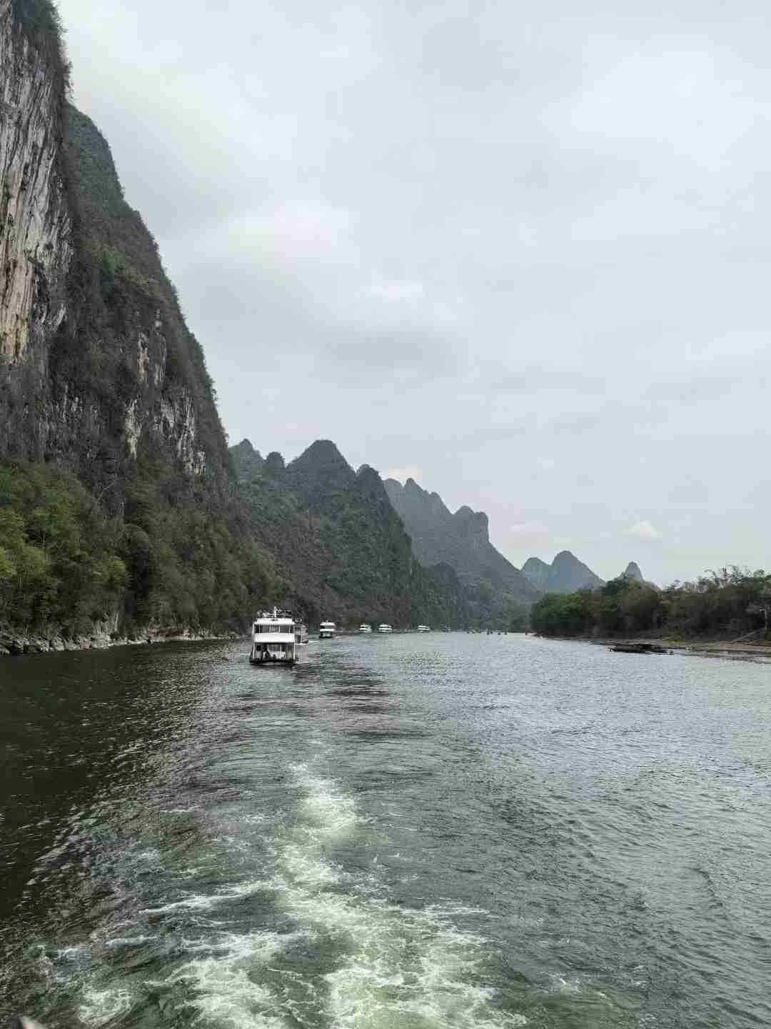 国威经销商团建活动照片