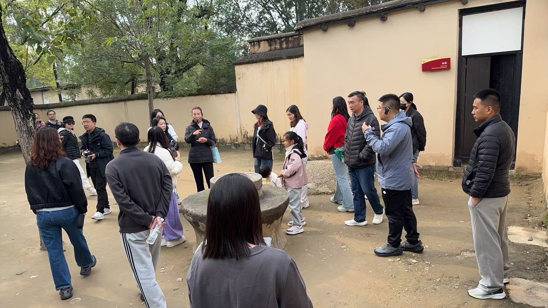 20251029145850_57283.jpg 微信图片_20251027161414_227_13.jpg