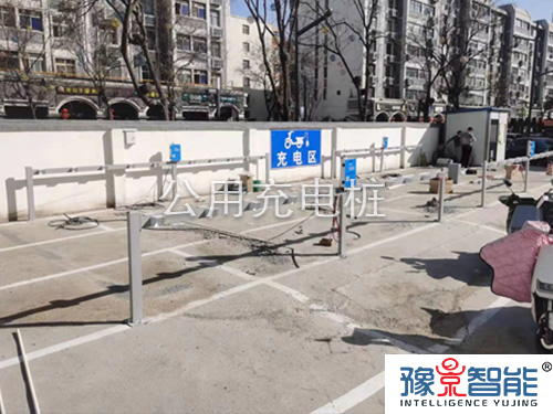 公共充电桩什么车都能用吗？