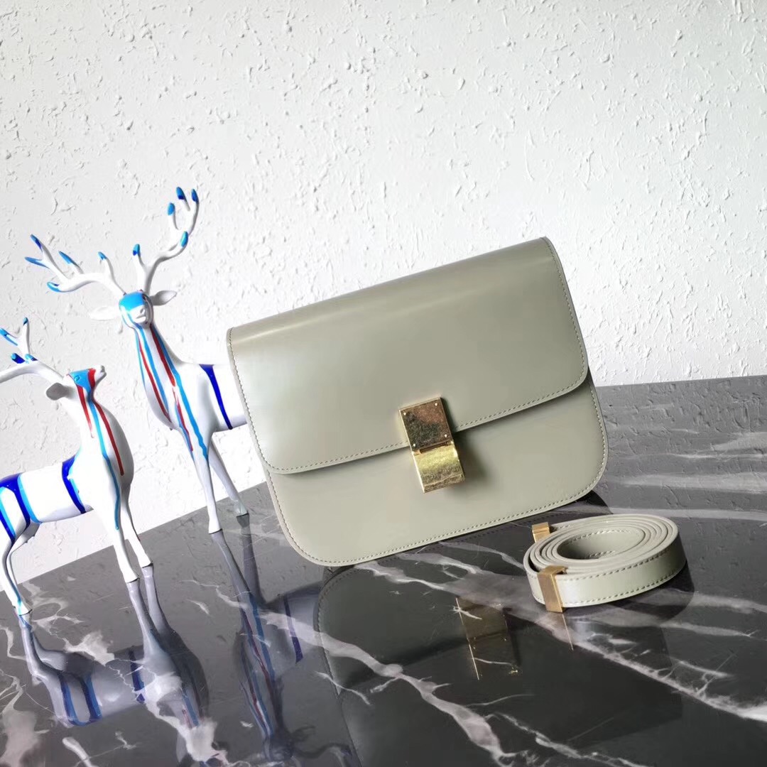 celine box一直受欢迎的豆腐包