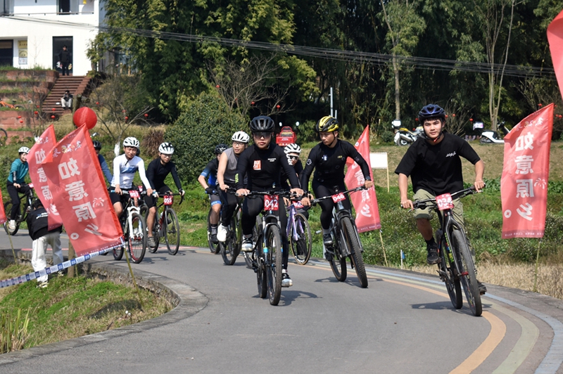 2026如意原乡第三届稻田田埂自行车赛欢乐开赛