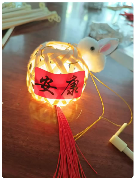 关爱残疾人 情暖中秋快乐多—东平街道如康家园庆中秋系列活动3.jpg