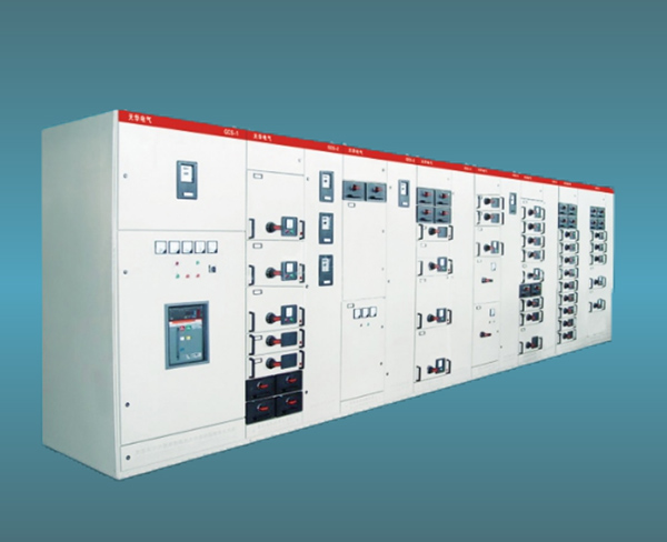 GCS低压交流抽出式开关柜.jpg