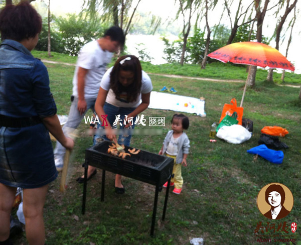 合肥陈女士家的傍晚烧烤聚会