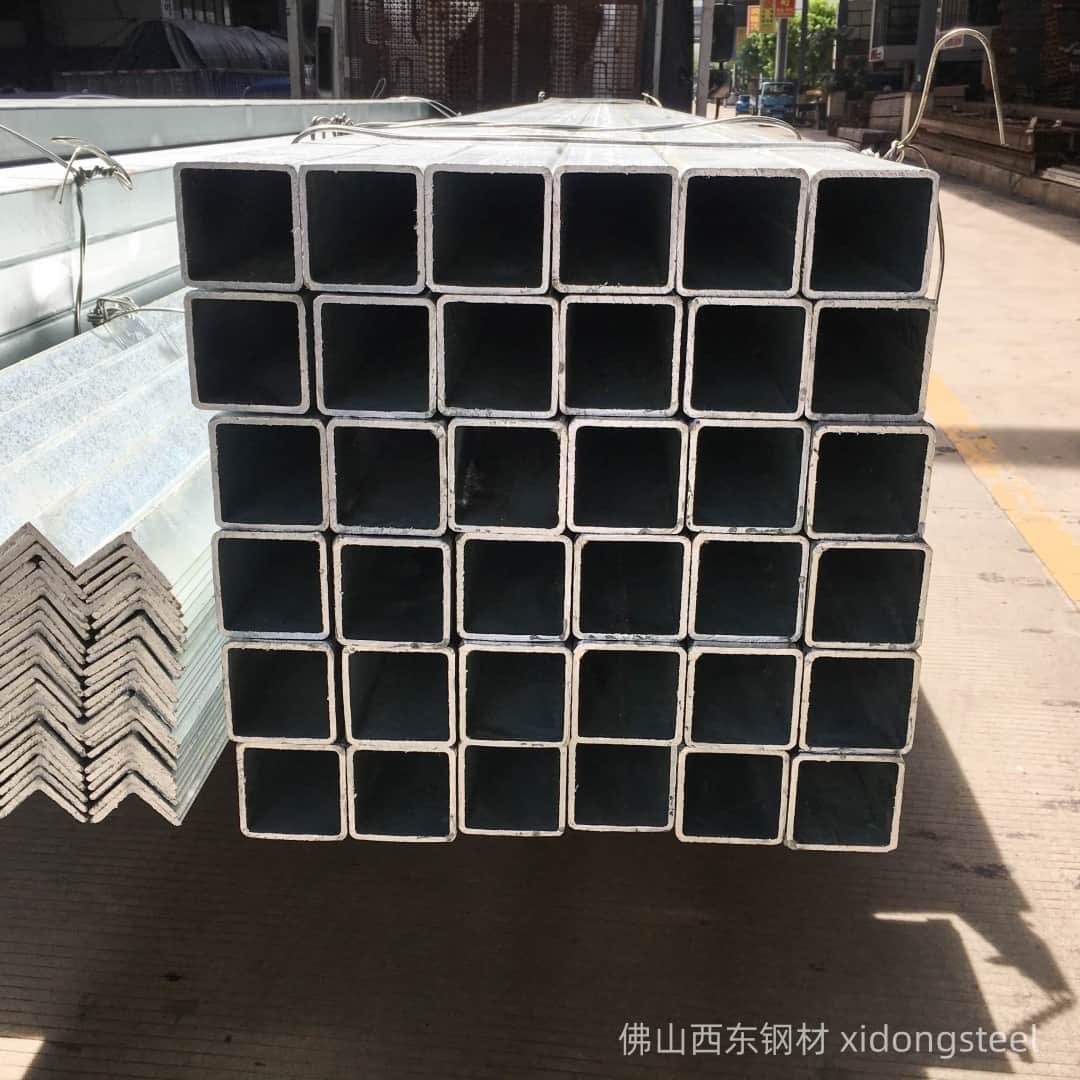 100*100*2.5方管实物图片