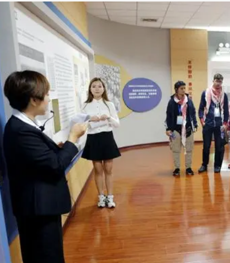 Cloud Zoom small image