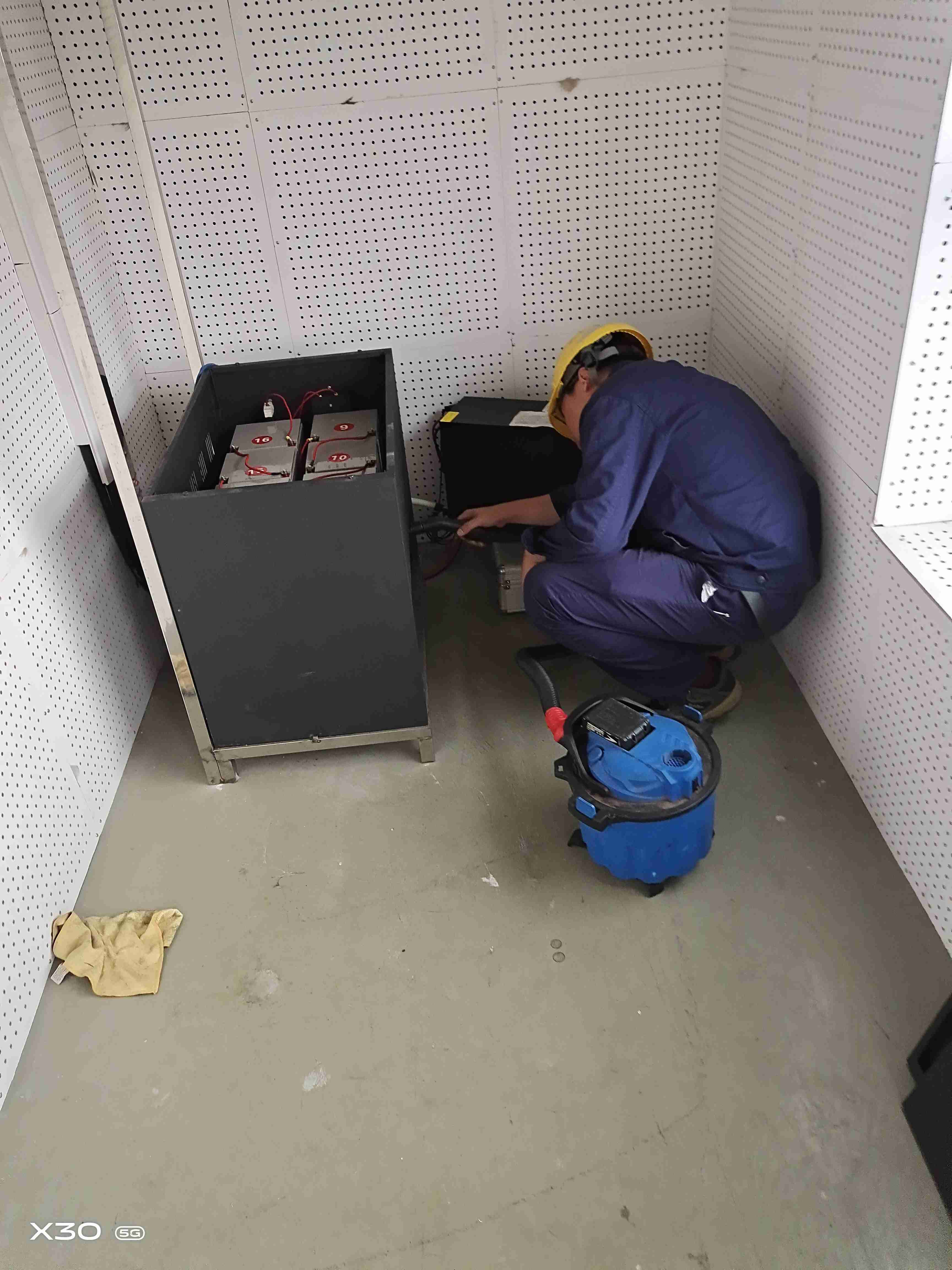 现场安装及维护